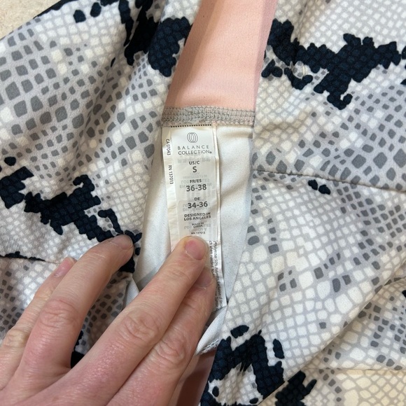 Balance Collection Womens Contender High Rise  Legging Soft Snake Print Sz SMALL - Picture 12 of 13